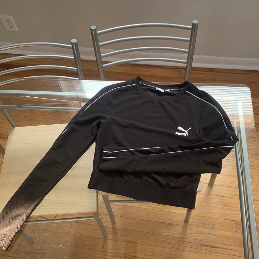 Puma Athletic Work Out shirt - form fitting crop